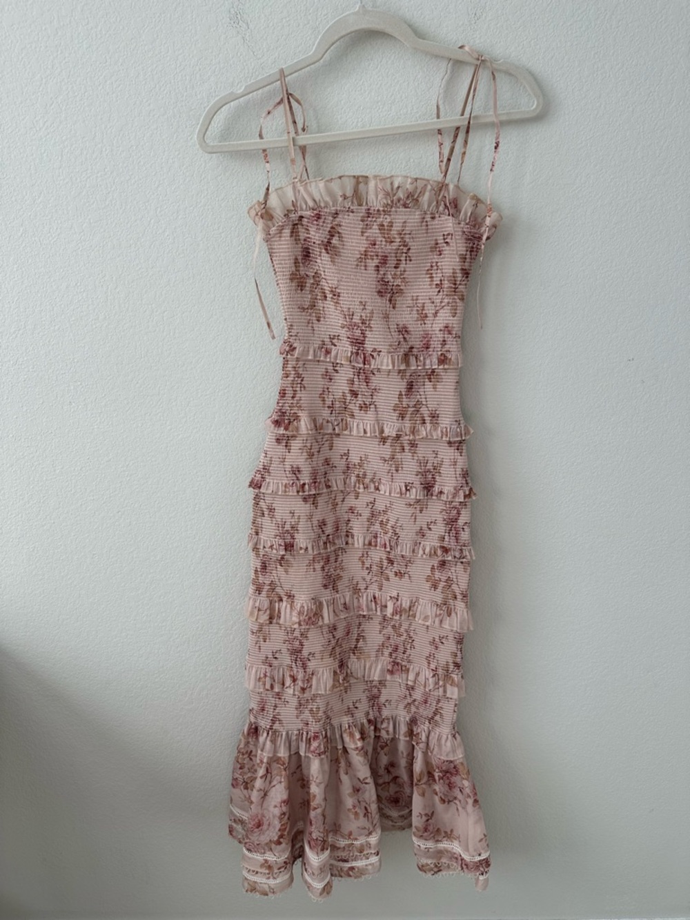 V. Chapman pink Lily Floral elastic ruched ruffle Midi Dress SZ 0 - Picture 2 of 7